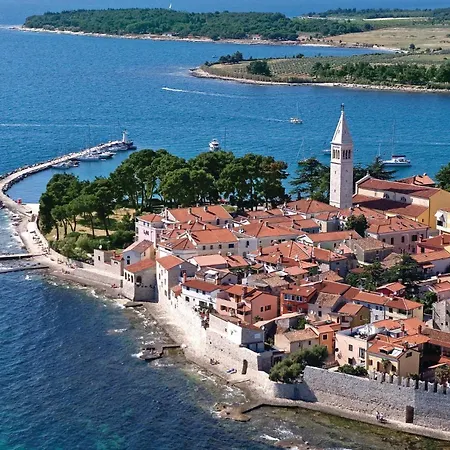 Lejlighed 1 Bedroom Beautiful In Novigrad